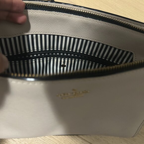 Kate Spade cream and black purse - Picture 3 of 4